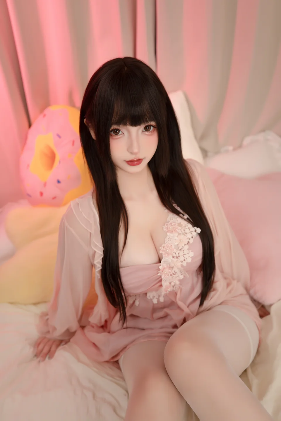 神楽坂真冬 - 高跟睡袍 [75P,2V-650MB] tg@simisebaisi 【丝足阁】03.webp